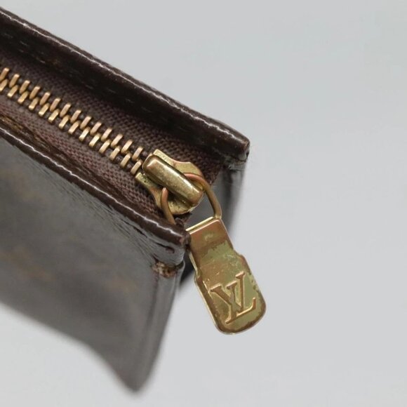 LOUIS VUITTON Monogram Posh Toilette 19 Pouch - Picture 6 of 16